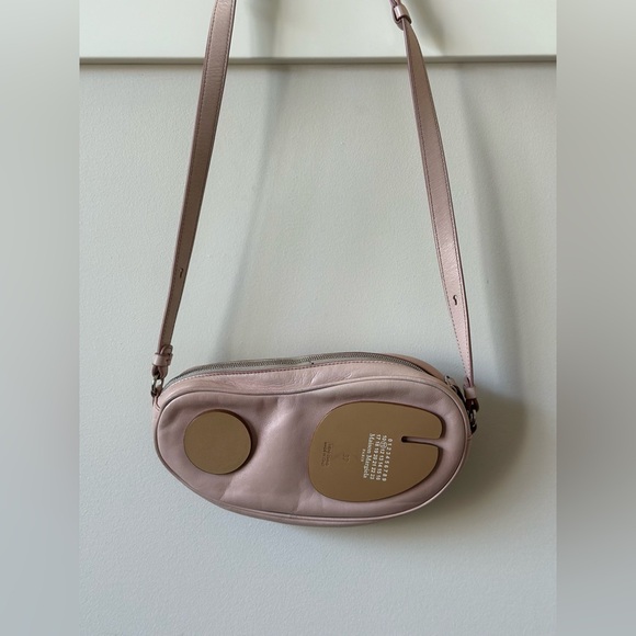 Lightly used Maison Margiela bag - Picture 4 of 4